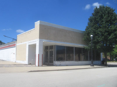 img_6435_S_1st_st_west_dundee_IL.jpg