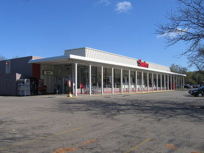 Sentry supermarket (Cottage Grove, Madison)_6248653192_m.jpg