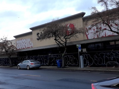 U District Safeway December 3.jpg